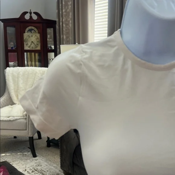 Skims soft smoothing seamless Tshirt - Picture 3 of 6